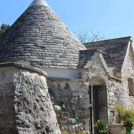 Trulli Terra Magica فندق مبيت وإفطار