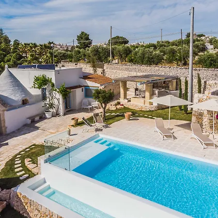 فندق مبيت وإفطار Trulli Terra Magica 2*