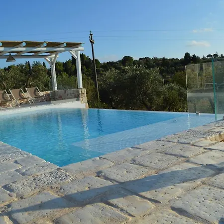 Trulli Terra Magica B&B 4*