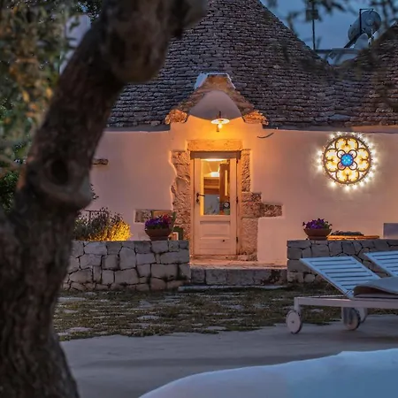 Trulli Terra Magica فندق مبيت وإفطار بوتينيانو