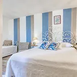 Bed & Breakfast Trulli Terra Magica 4*