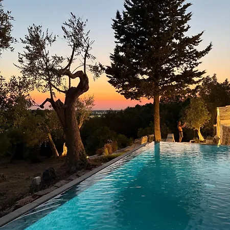 Frühstückspension Trulli Terra Magica 4*