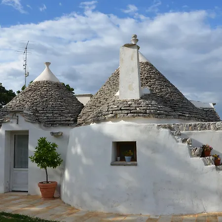 Frühstückspension Trulli Terra Magica 4*