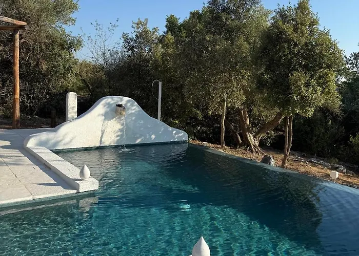 Trulli Terra Magica פוטיניאנו